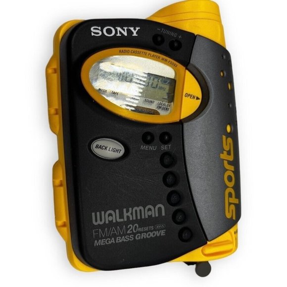 2枚で送料無料 [可動品] sony sports カセットウォークマン WM-FS593